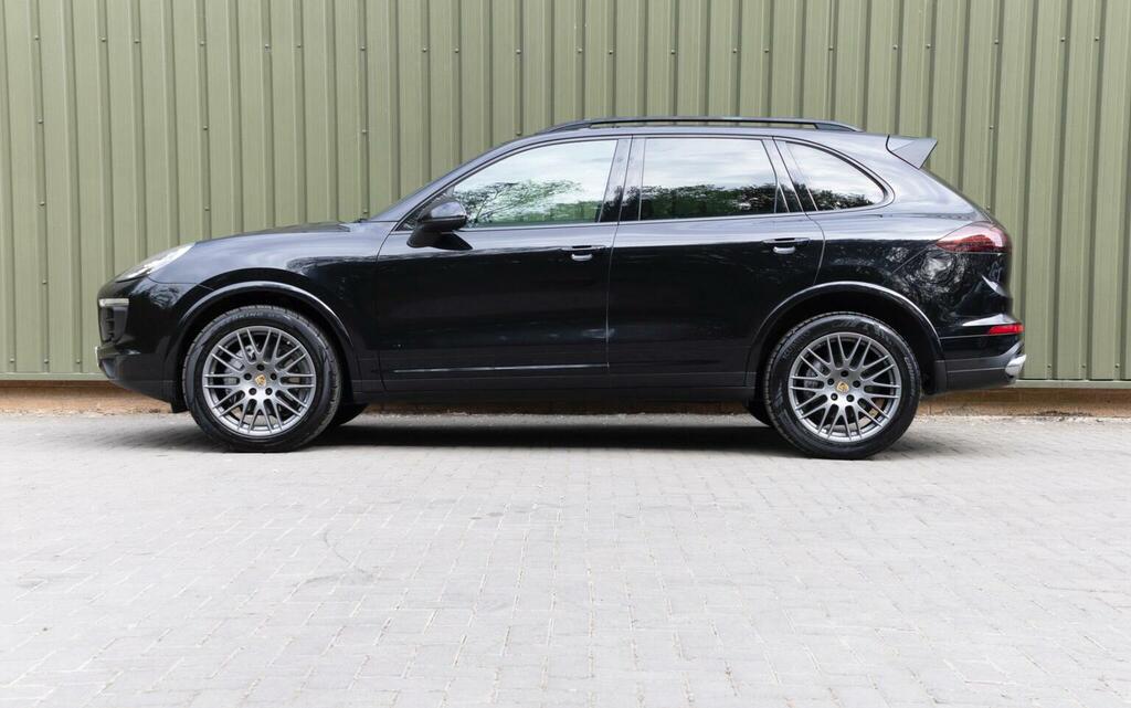 Porsche Cayenne 3.0 Td V6 Platinum Edition Tiptronics 4Wd Euro 6 Black #4