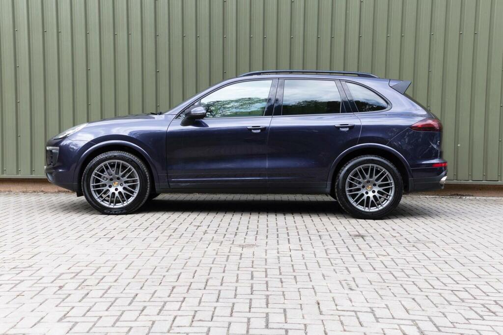 Porsche Cayenne 3.0 Td V6 Platinum Edition Tiptronics 4Wd Euro 6 Purple #4