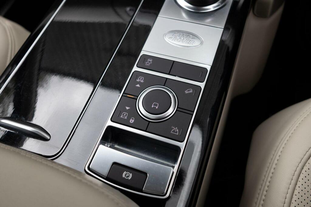 Land Rover Range Rover Westminster Black Red #19