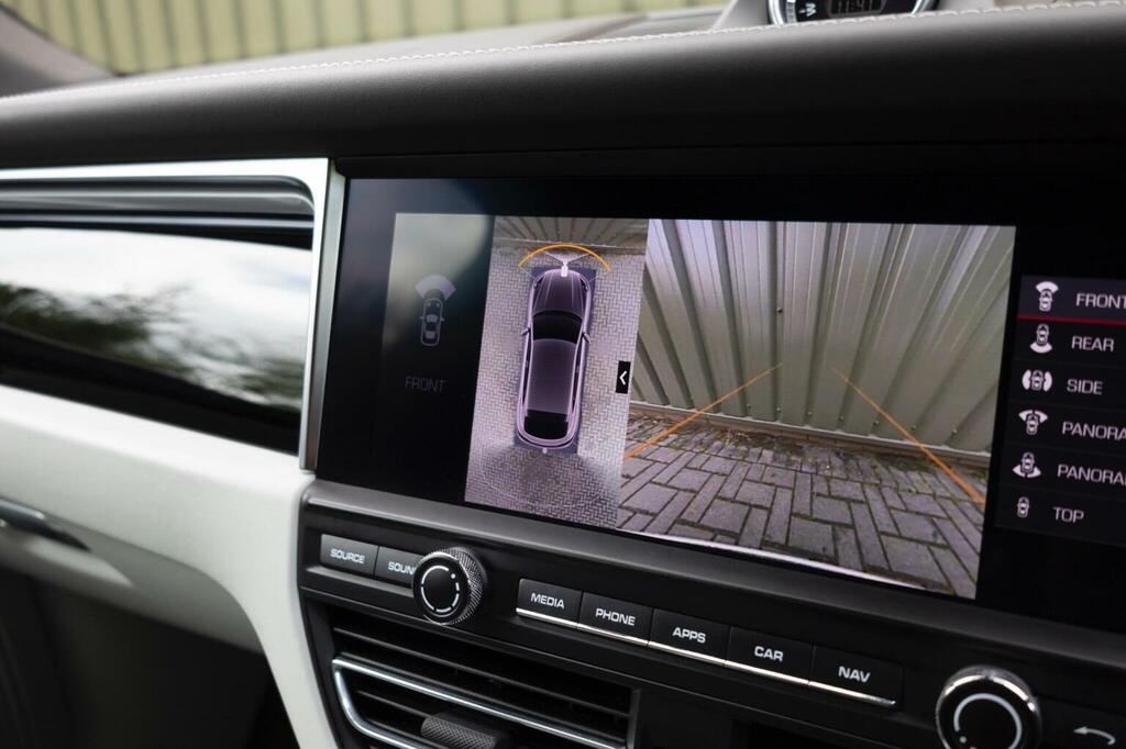 Porsche Macan Turbo Pdk  #129