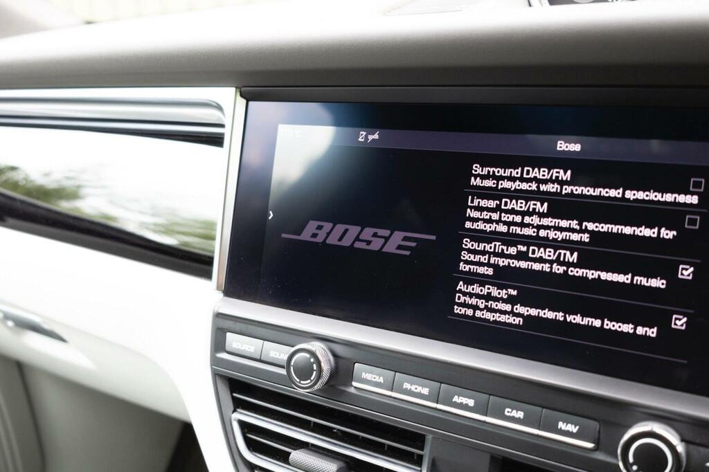 Porsche Macan Turbo Pdk  #124