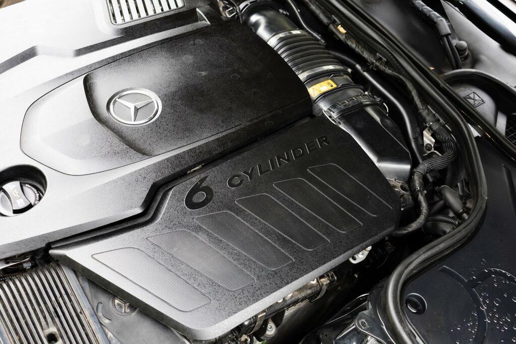 Mercedes-Benz S Class 3.0 S560le V6 Eq Power Amg Line Executive Saloon Black #87