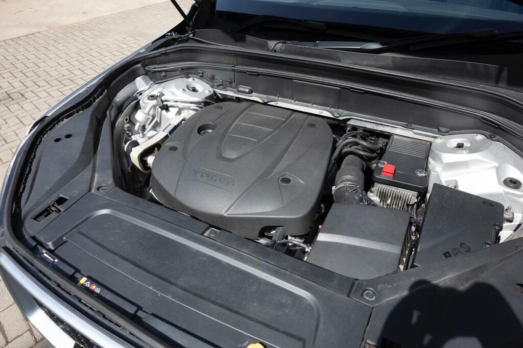 Volvo XC90 2.0 D5 Powerpulse R-design Suv 4Wd Grey #74