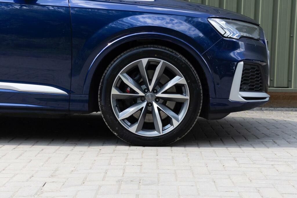 Audi SQ7 4L Vorsprung Black #87
