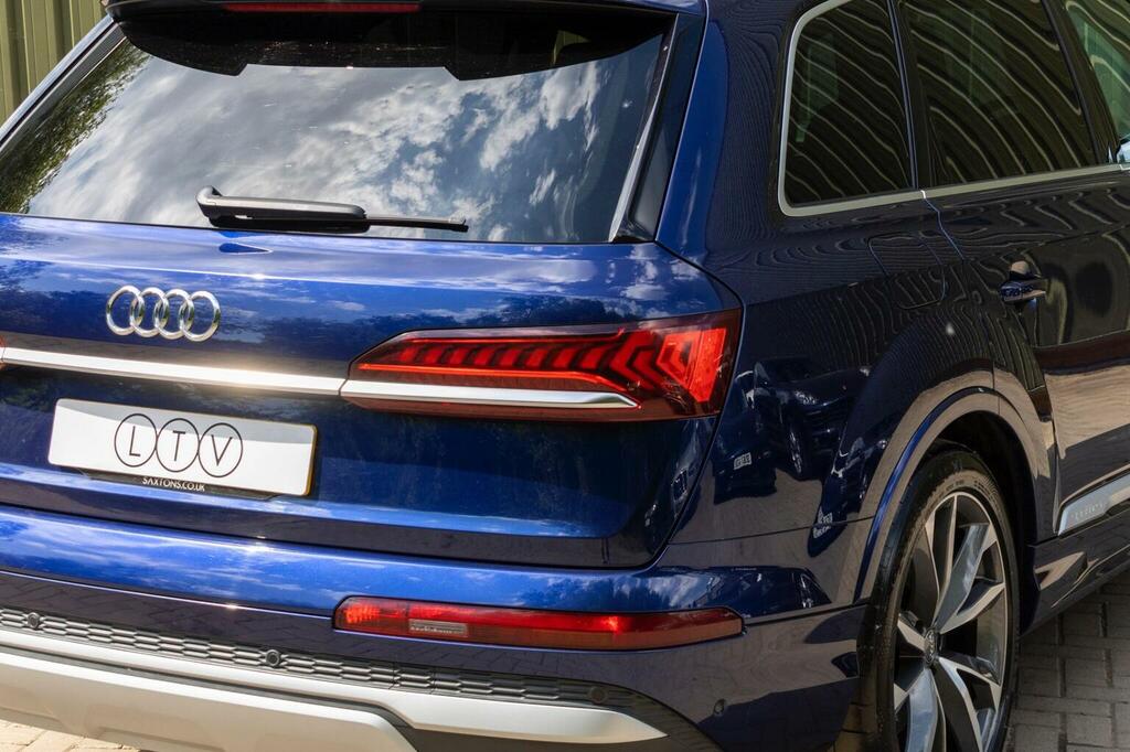 Audi SQ7 4L Vorsprung Black #154