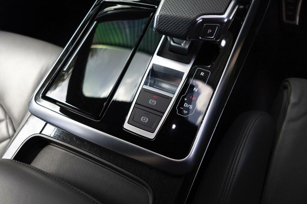 Audi SQ7 4L Vorsprung Black #134