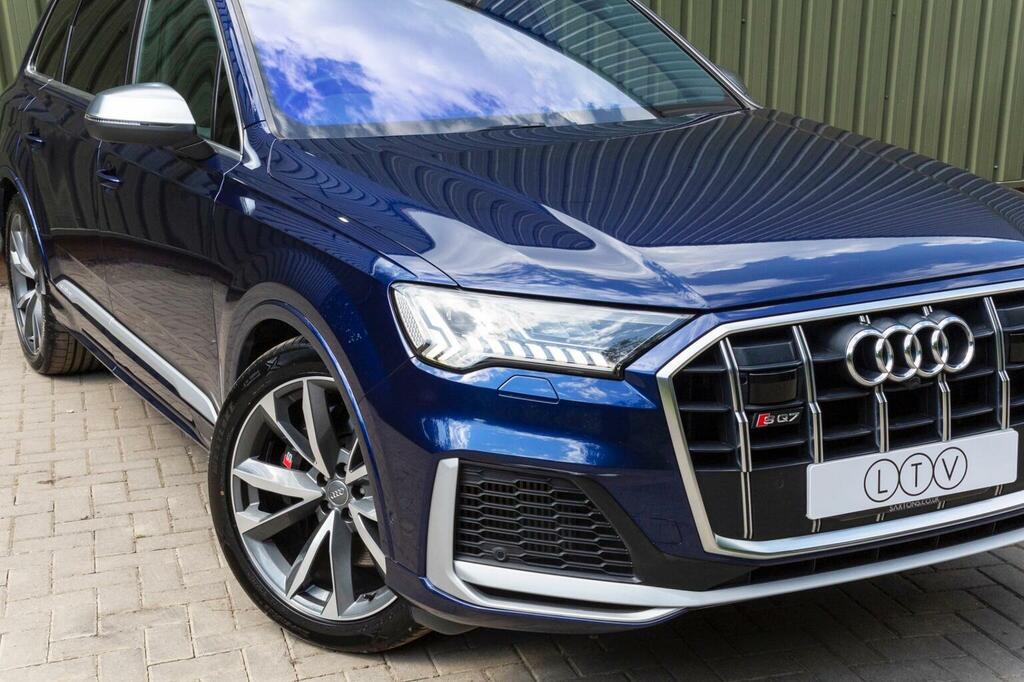 Audi SQ7 4L Vorsprung Black #66
