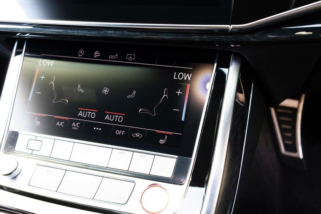 Audi SQ7 4L Vorsprung Black #36