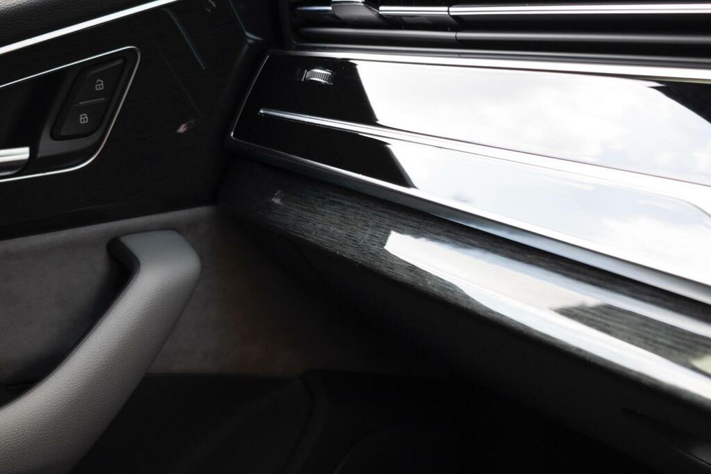 Audi SQ7 4L Vorsprung Black #140