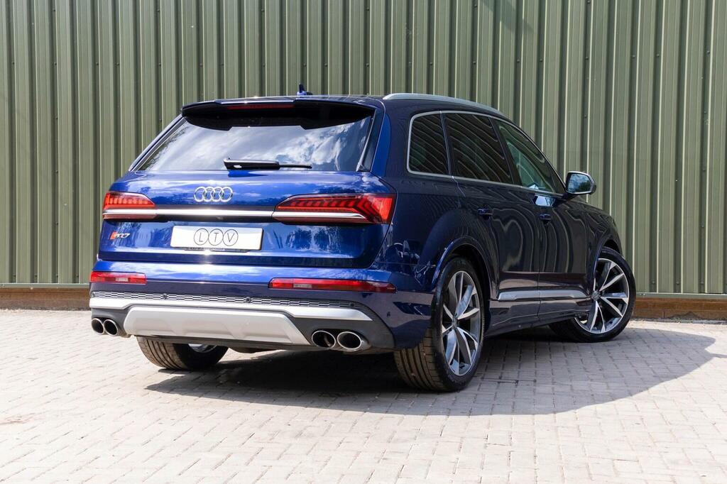 Audi SQ7 4L Vorsprung Black #85
