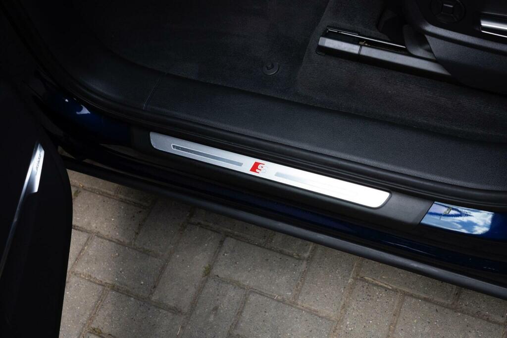 Audi SQ7 4L Vorsprung Black #65