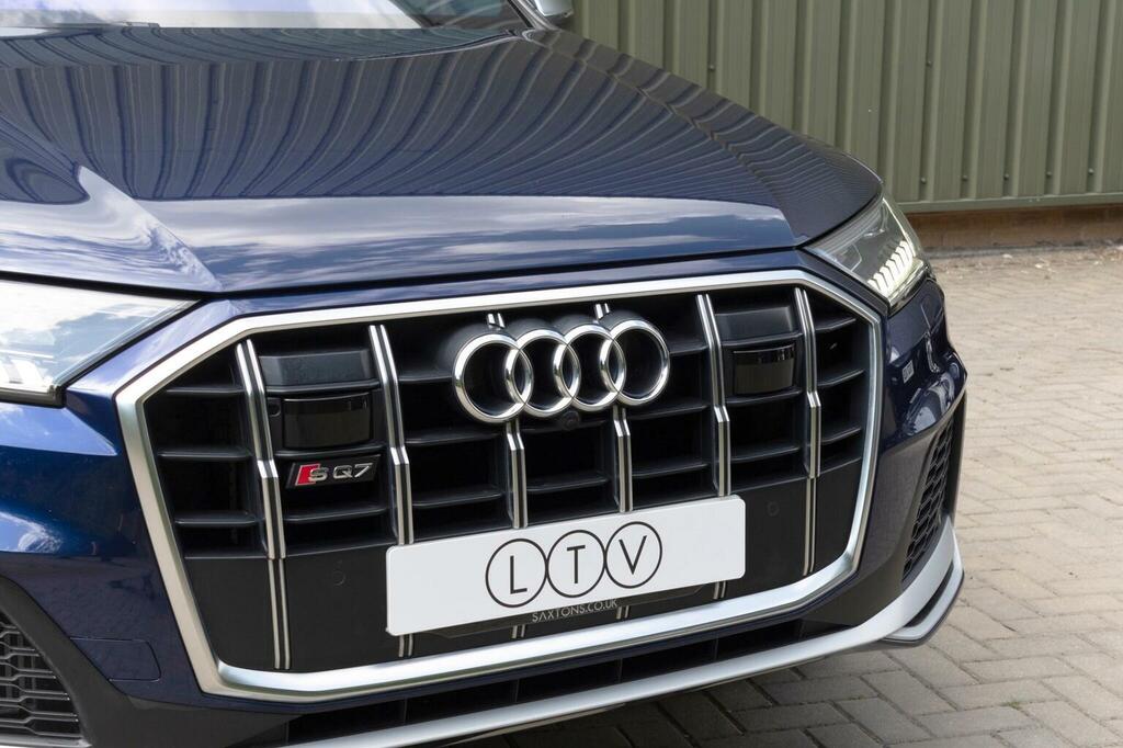Audi SQ7 4L Vorsprung Black #145