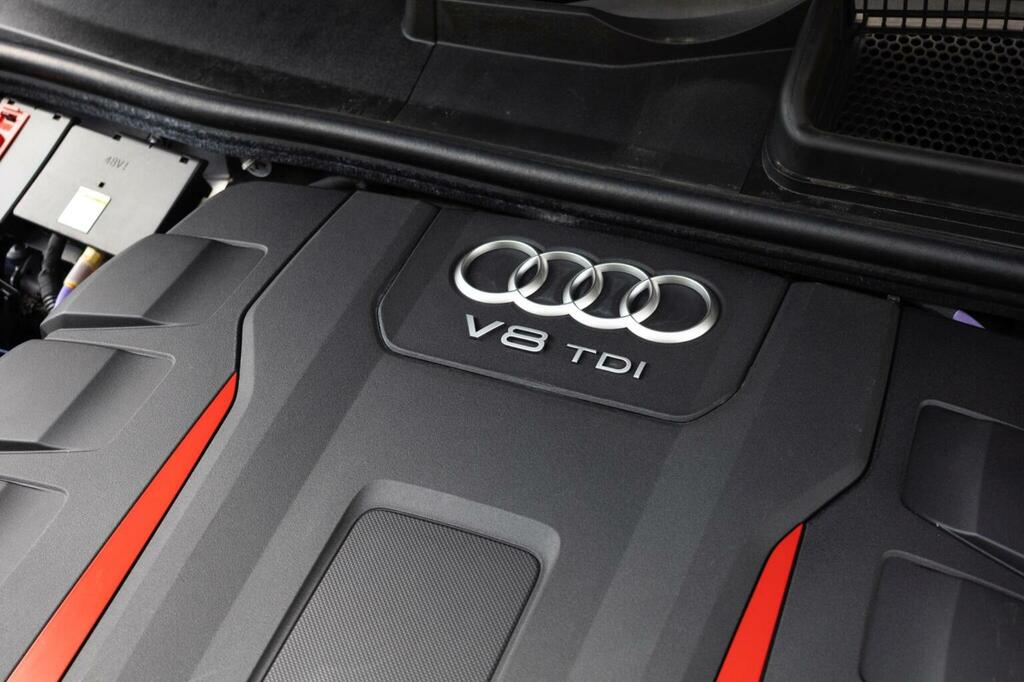 Audi SQ7 4L Vorsprung Black #89