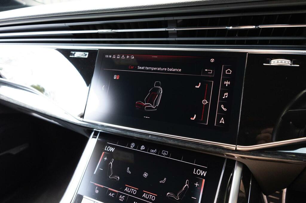 Audi SQ7 4L Vorsprung Black #111