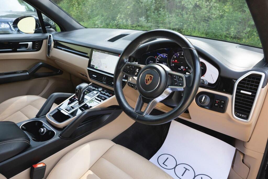 Porsche Cayenne Cayenne V8 T Black #85