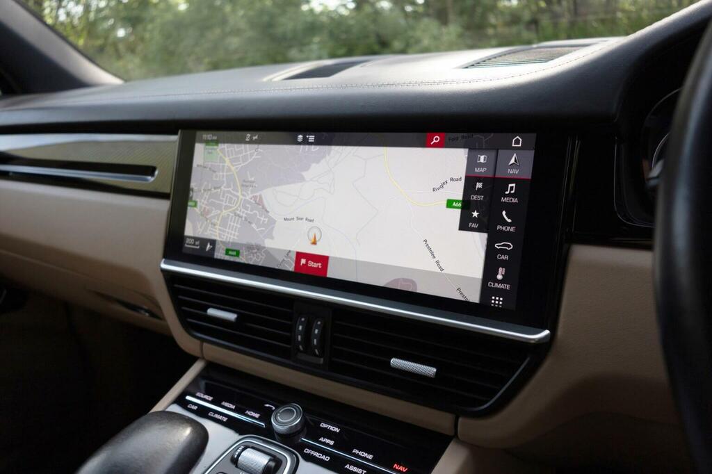 Porsche Cayenne Cayenne V8 T Black #109