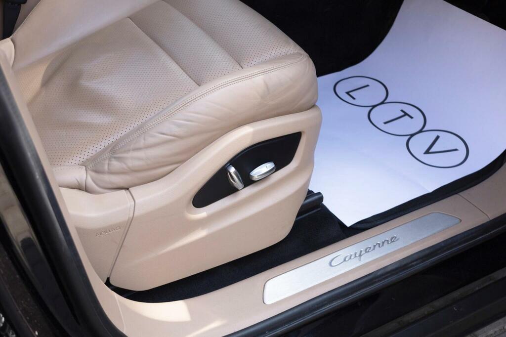 Porsche Cayenne Cayenne V8 T Black #103