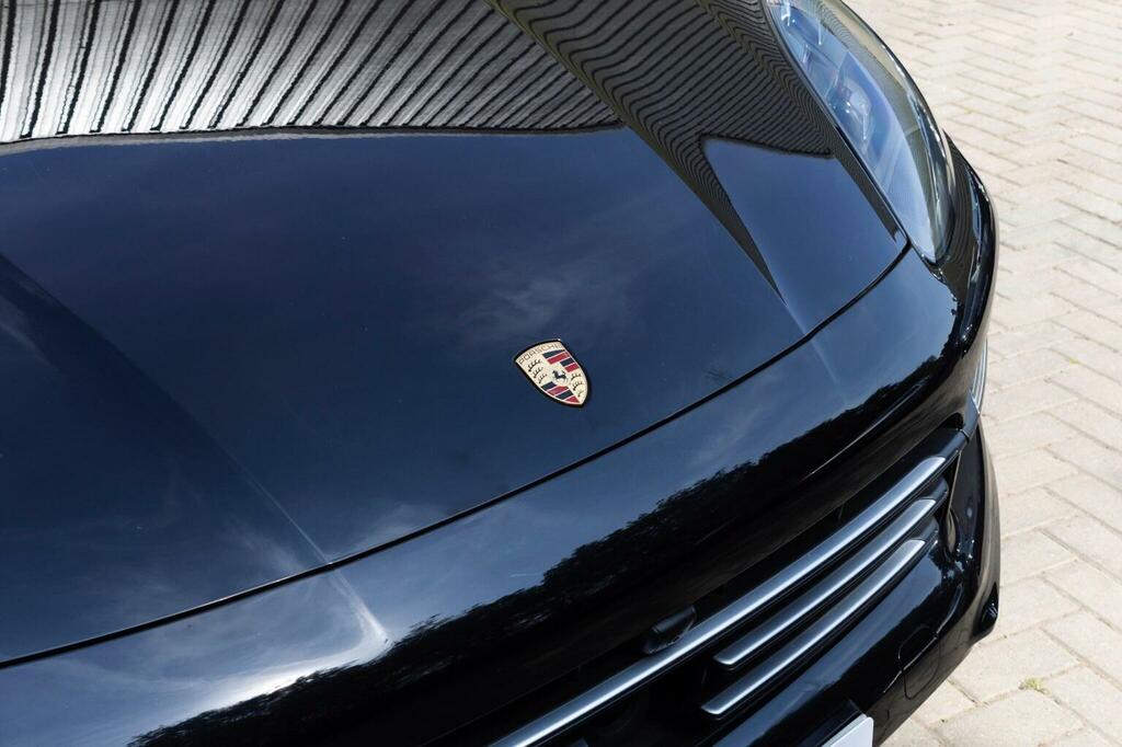Porsche Cayenne Cayenne V8 T Black #63