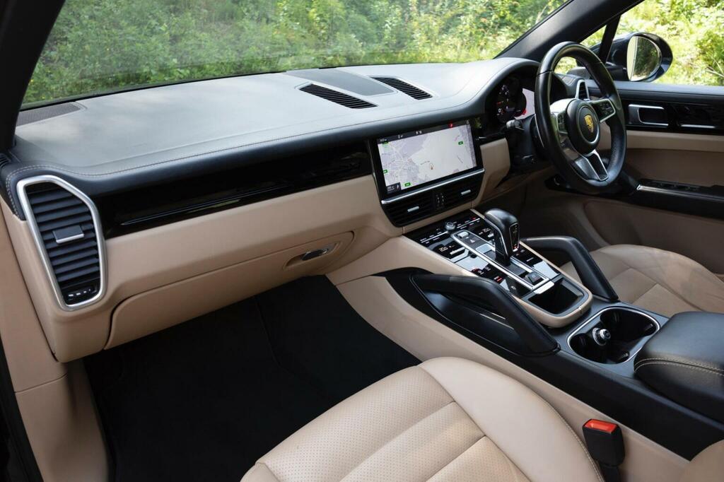 Porsche Cayenne Cayenne V8 T Black #19