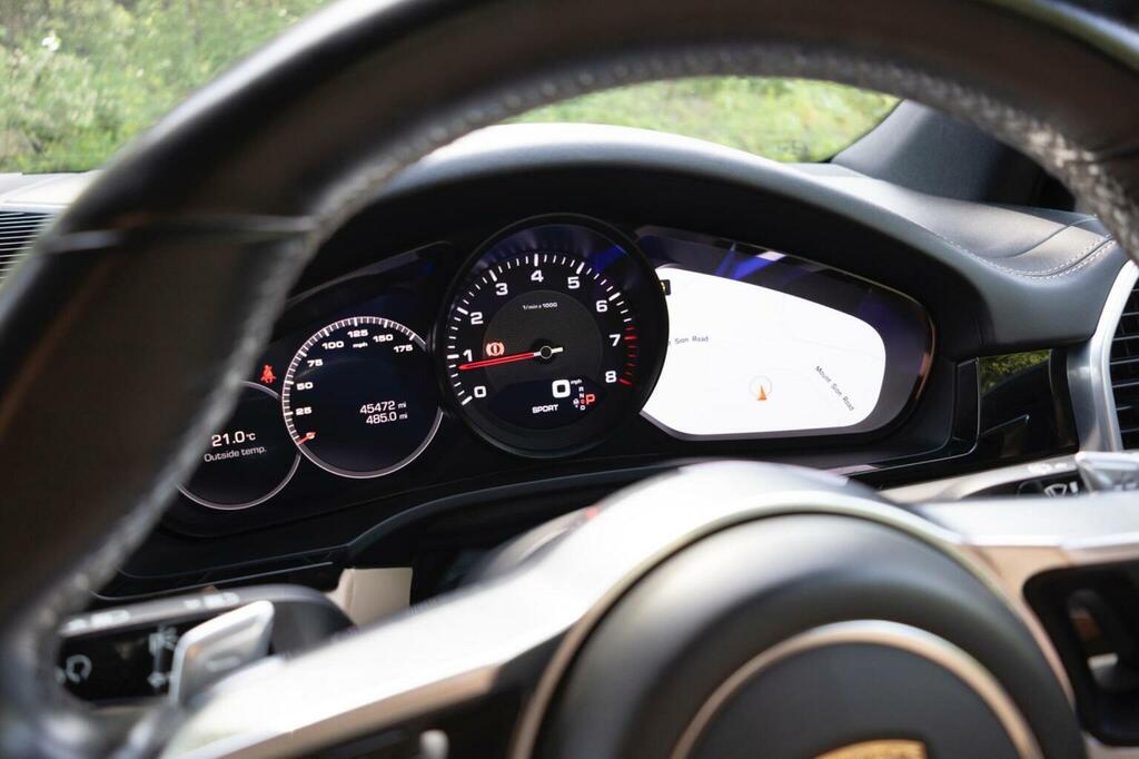 Porsche Cayenne Cayenne V8 T Black #36