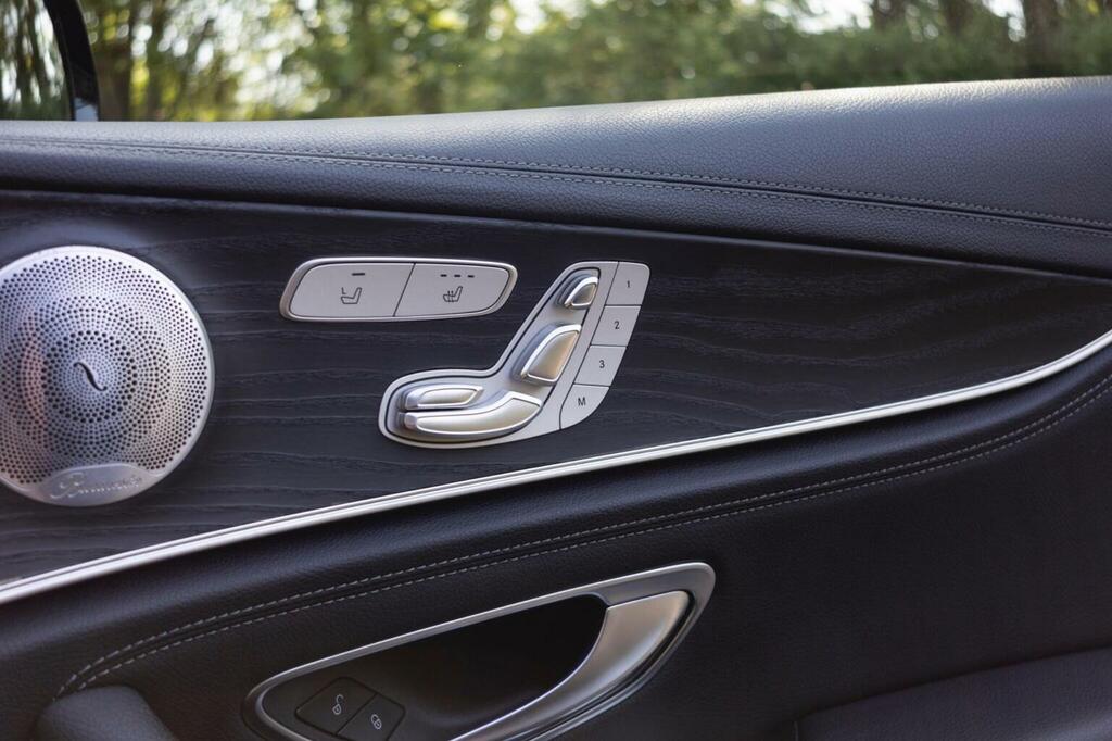Mercedes-Benz E Class E350d Amg Line Edition Premium 9G-tronic Blue #60