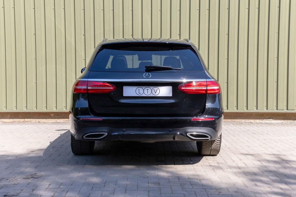 Mercedes-Benz E Class E350d Amg Line Edition Premium 9G-tronic Blue #76
