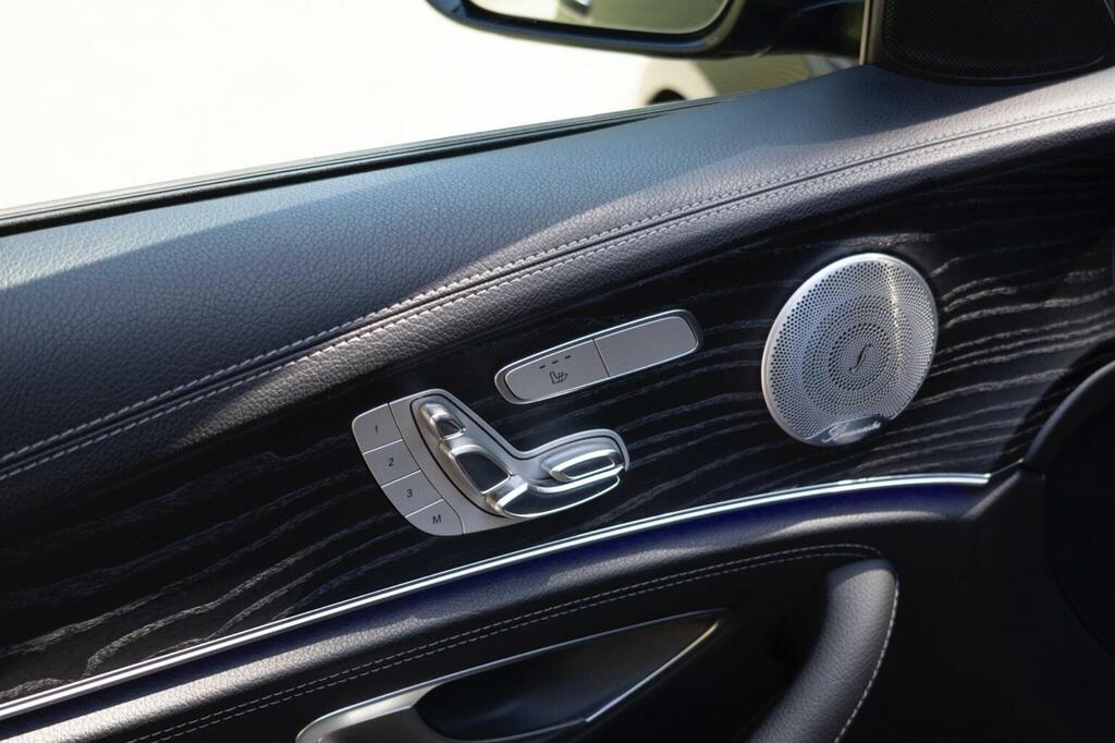 Mercedes-Benz E Class E350d Amg Line Edition Premium 9G-tronic Blue #126