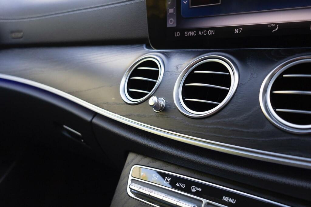 Mercedes-Benz E Class E350d Amg Line Edition Premium 9G-tronic Blue #124