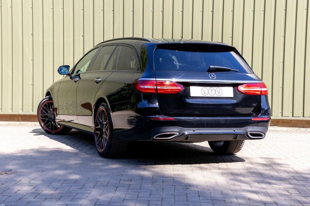 Mercedes-Benz E Class E350d Amg Line Edition Premium 9G-tronic Blue #75