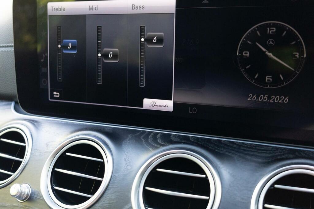 Mercedes-Benz E Class E350d Amg Line Edition Premium 9G-tronic Blue #37