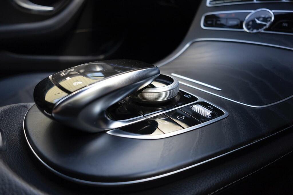 Mercedes-Benz E Class E350d Amg Line Edition Premium 9G-tronic Blue #49