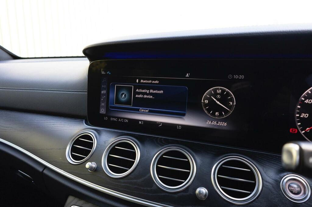 Mercedes-Benz E Class E350d Amg Line Edition Premium 9G-tronic Blue #122
