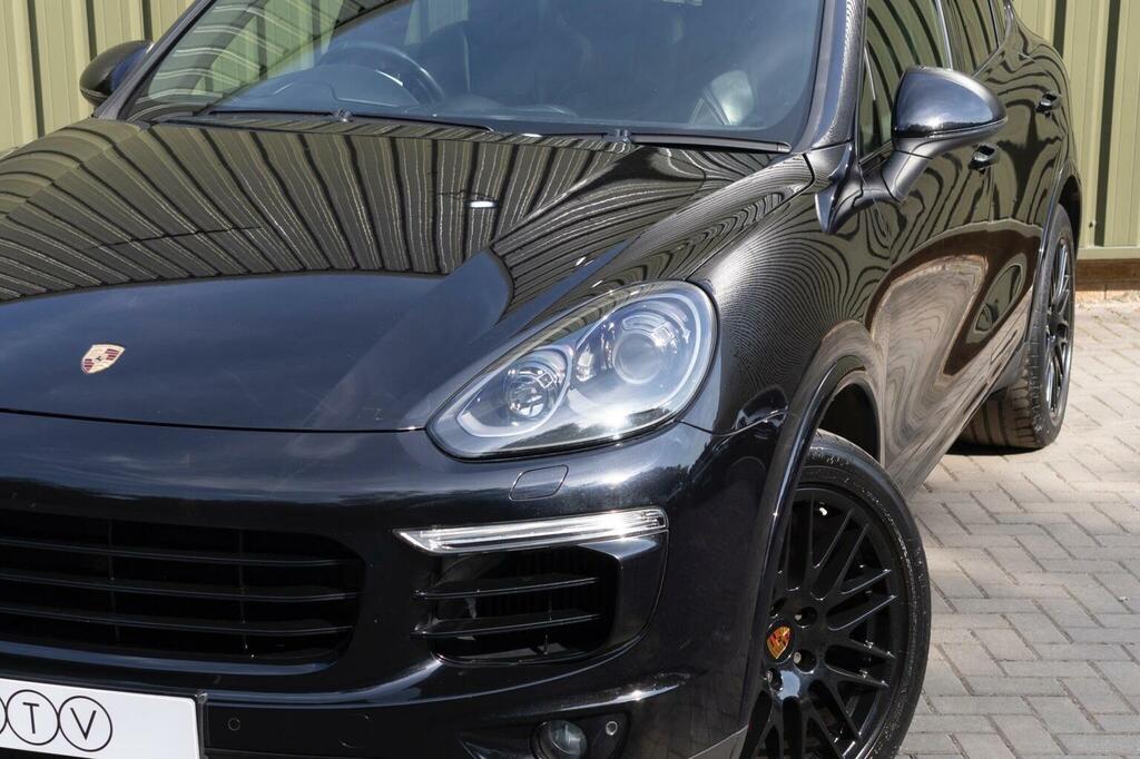 Porsche Cayenne 3.0 V6 E-hybrid Silver #153