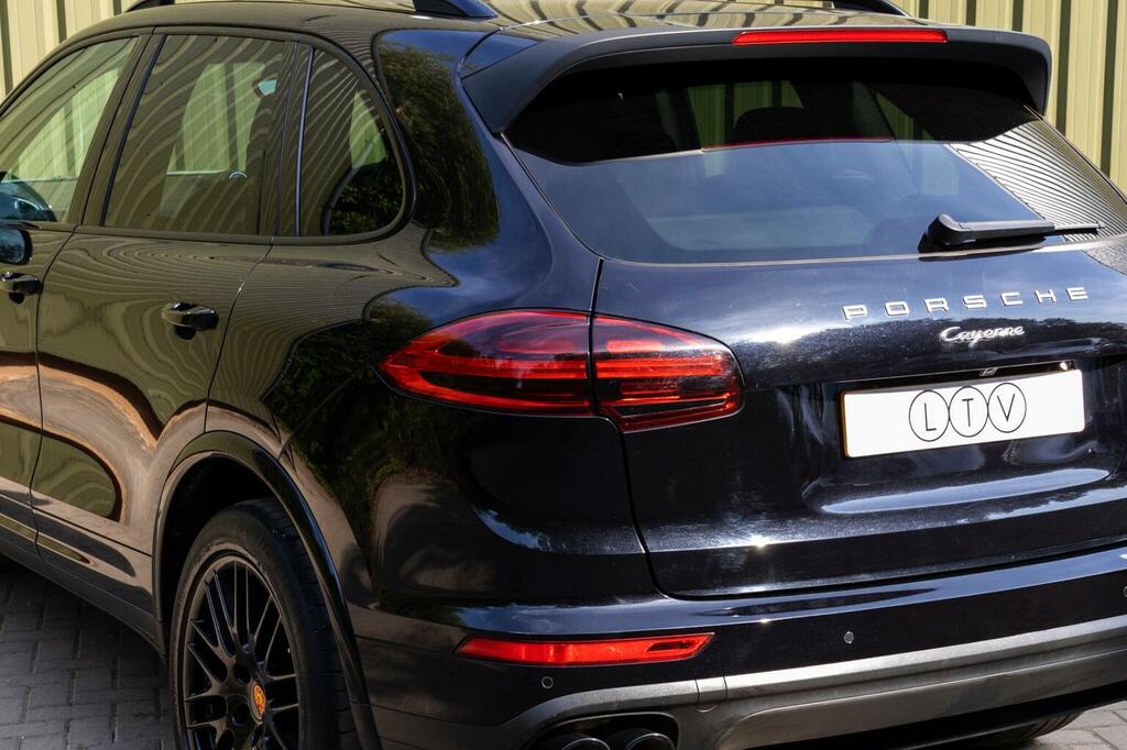 Porsche Cayenne 3.0 V6 E-hybrid Silver #157