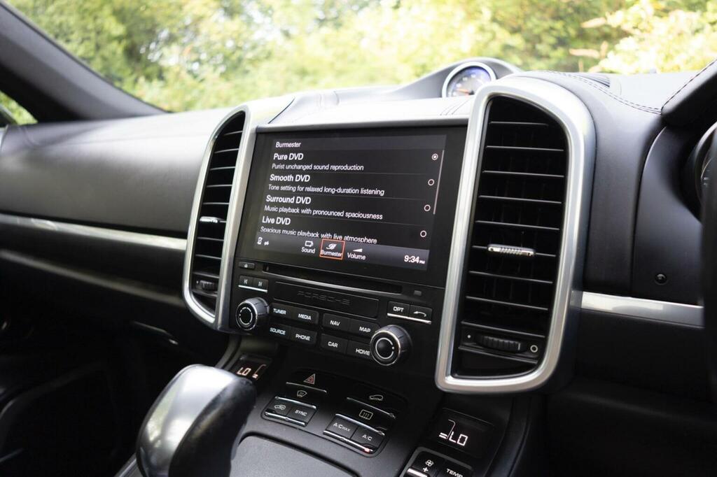Porsche Cayenne 3.0 V6 E-hybrid Silver #44