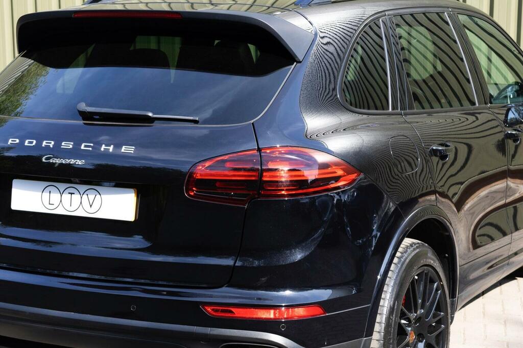 Porsche Cayenne 3.0 V6 E-hybrid Silver #159