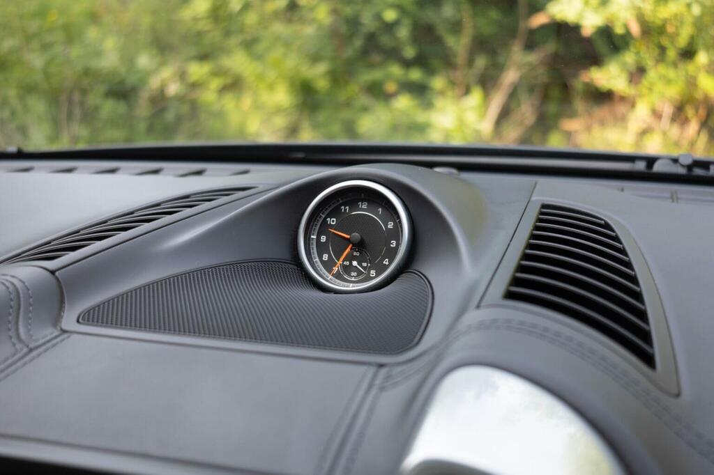Porsche Cayenne 3.0 V6 E-hybrid Silver #48