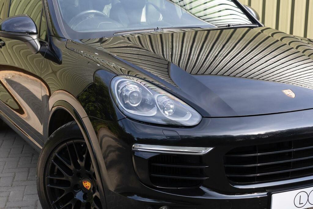 Porsche Cayenne 3.0 V6 E-hybrid Silver #71