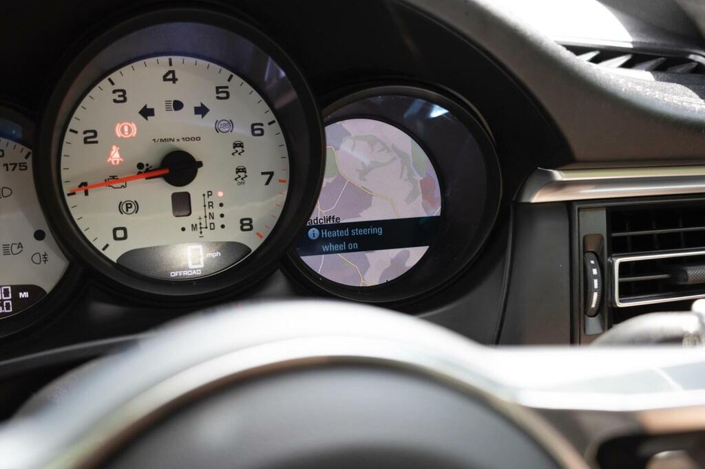 Porsche Macan 2L Null Grey #43