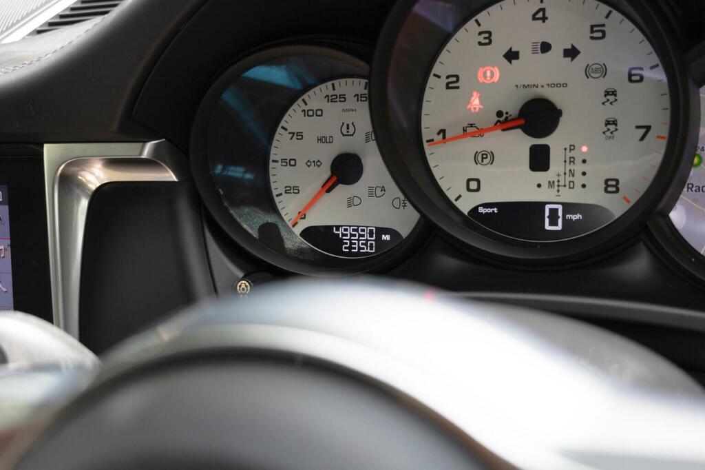 Porsche Macan 2L Null Grey #114