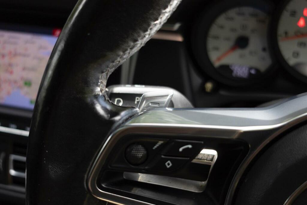 Porsche Macan 2L Null Grey #105