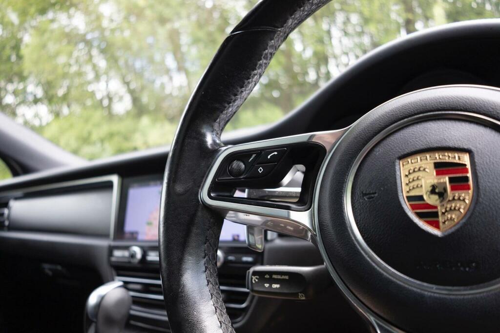 Porsche Macan 2L Null Grey #39