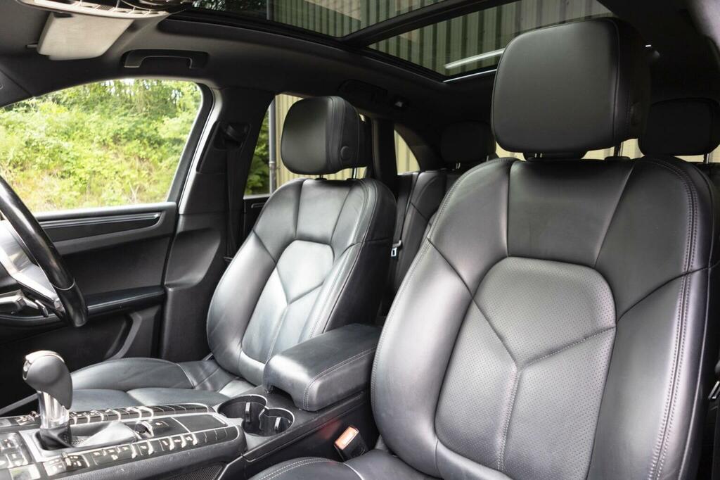 Porsche Macan 2L Null Grey #81