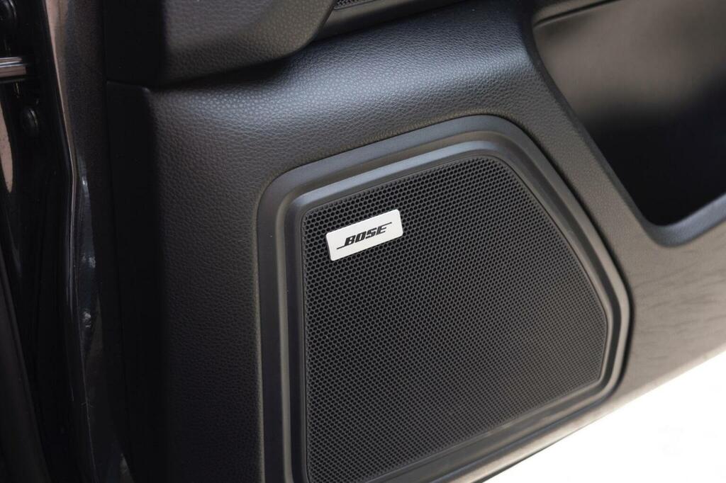 Porsche Macan 2L Null Grey #100