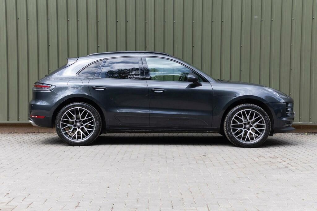 Porsche Macan 2L Null Grey #72