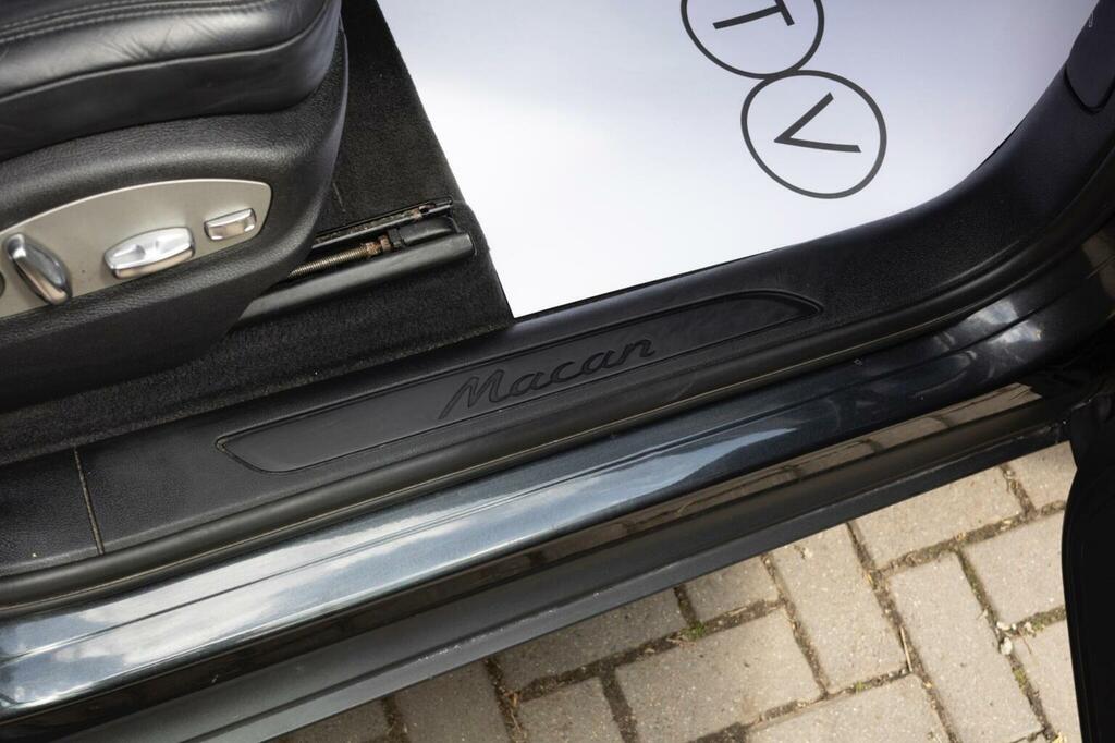 Porsche Macan 2L Null Grey #53