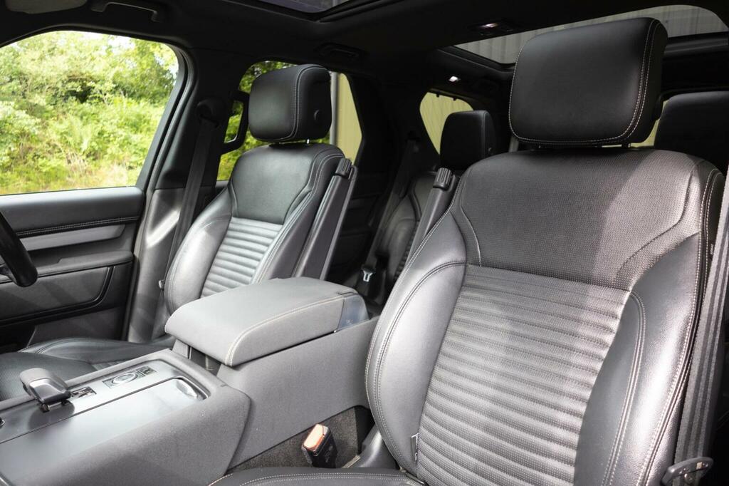 Land Rover Discovery Discovery R-dynamic S D Mhev Silver #84