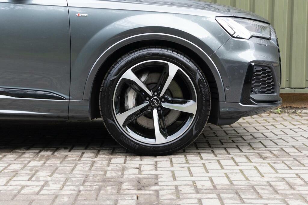 Audi Q7 50 Tdi Quattro Black Black #9