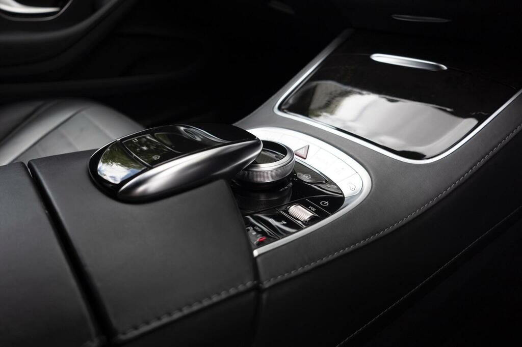 Mercedes-Benz S Class Coupe White #49