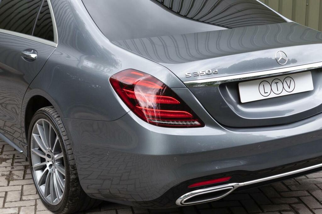 Mercedes-Benz S Class Coupe White #67